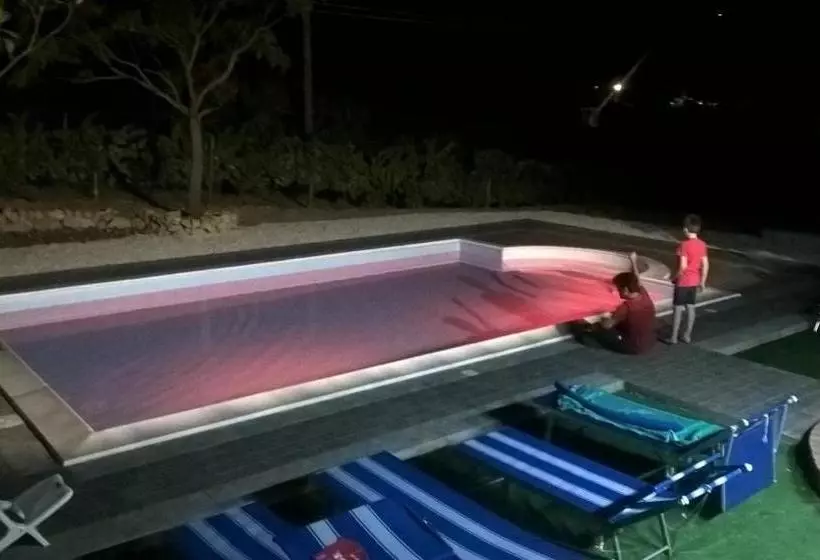 Bed House Floristella