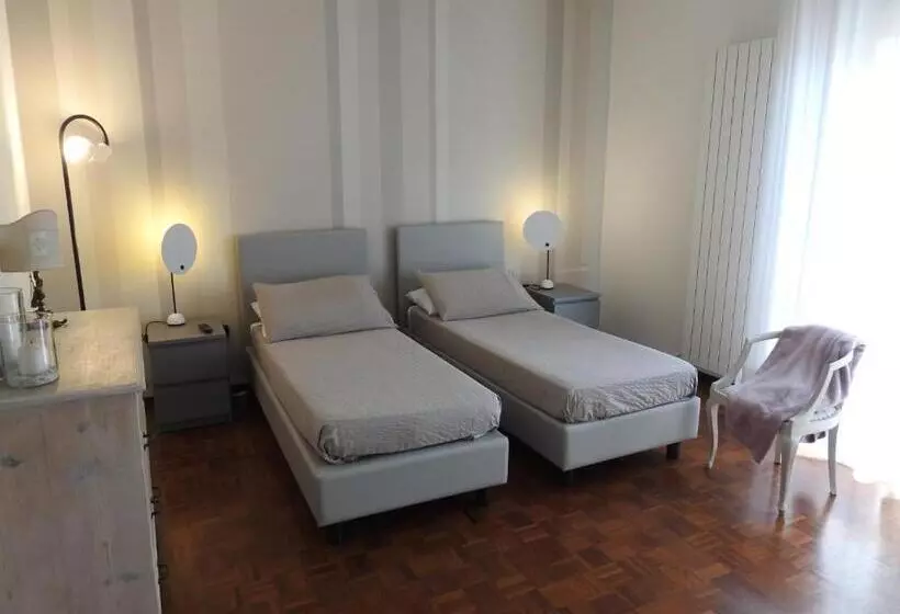 Aamiaismajoitus (B&B) La Casa Di Clara