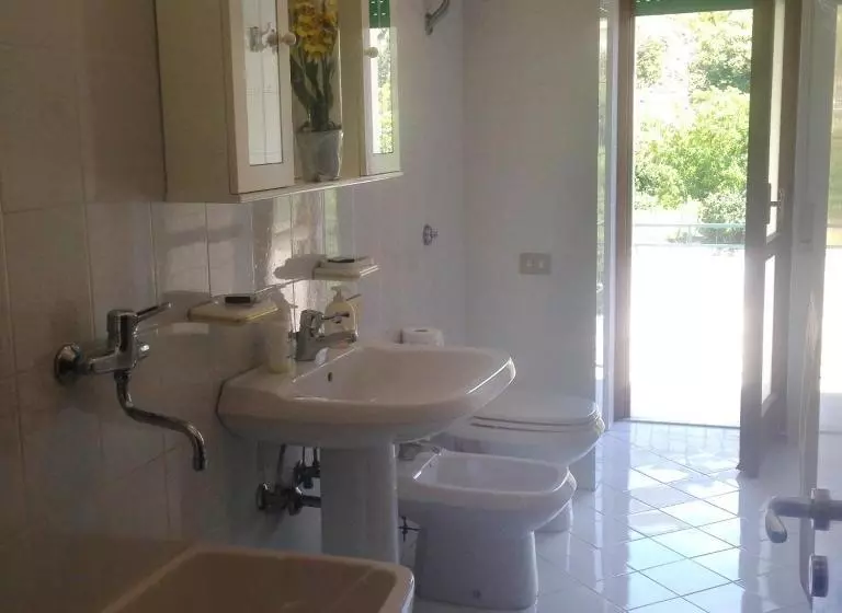 Aamiaismajoitus (B&B) Petrella