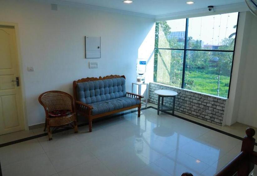 فندق Anna Residency