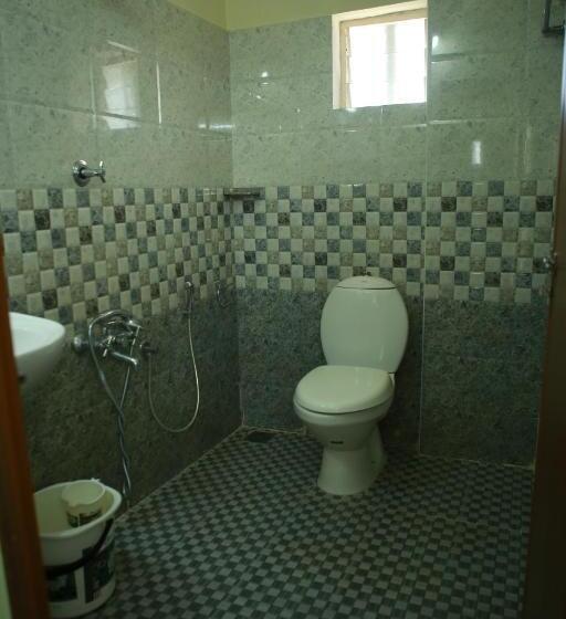 فندق Anna Residency