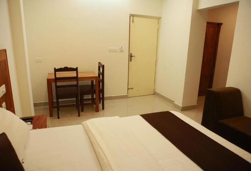 فندق Anna Residency