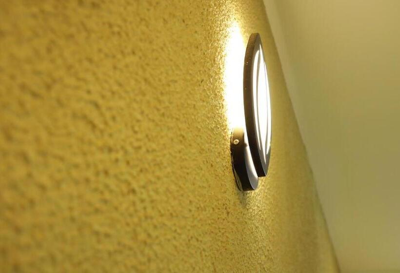 فندق Anna Residency