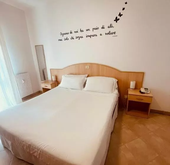 ホテル Arcobaleno