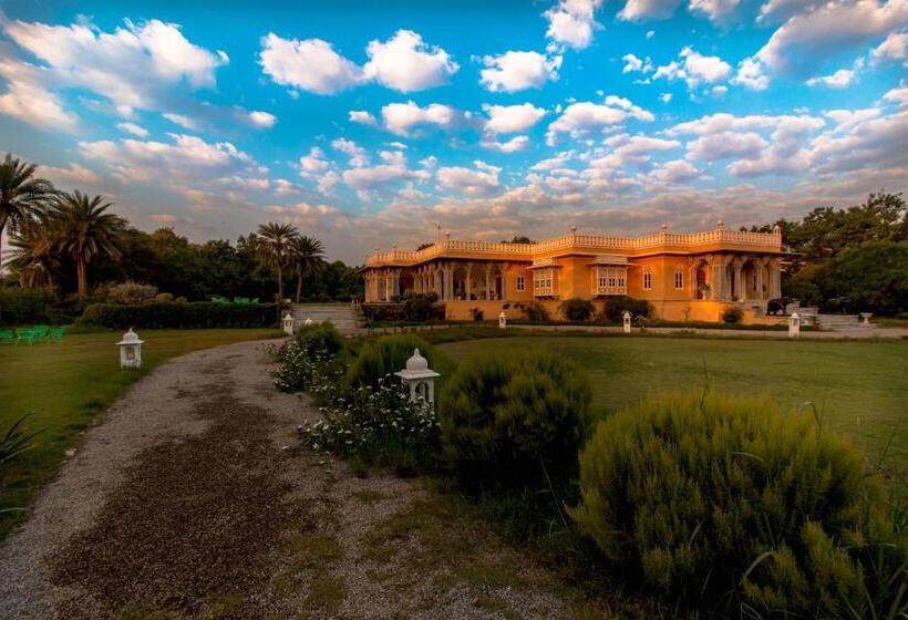 Отель Dev Shree Deogarh