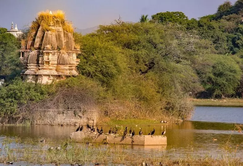 Hotel Dev Shree Deogarh