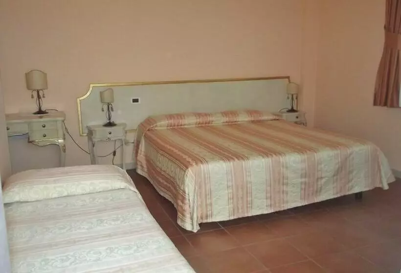 Hotelli La Corte Di Opaka