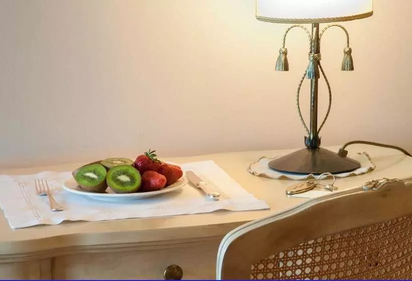 Hotelli La Corte Di Opaka