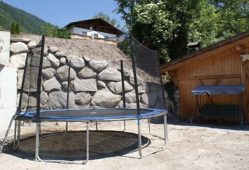 בית מלון כפרי Pension Wirt Am Bach