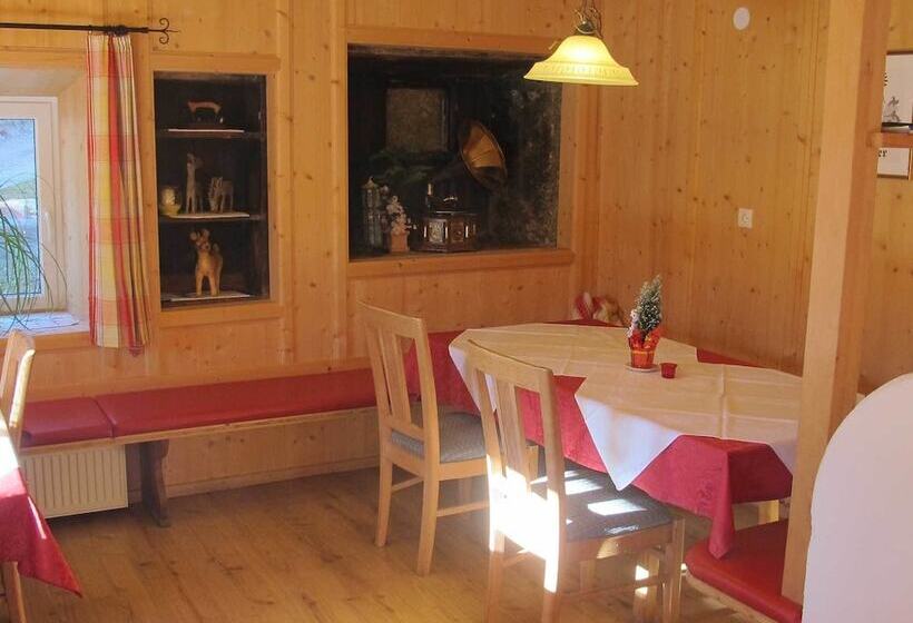 בית מלון כפרי Pension Wirt Am Bach