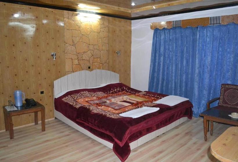 בית מלון כפרי Siachen