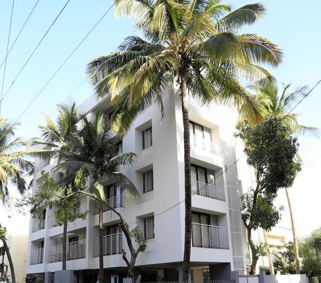 Bed and Breakfast Aashiyana Inn