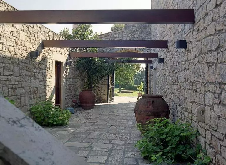 Aamiaismajoitus (B&B) Masseria Mofetta