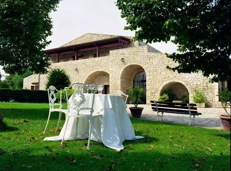 Aamiaismajoitus (B&B) Masseria Mofetta
