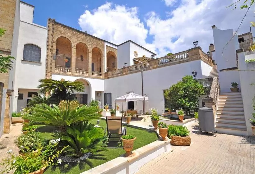 ベッドアンドブレックファースト Palazzo De Donatis