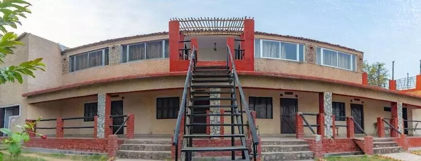 リゾートホテル Greetoe Camp Panna