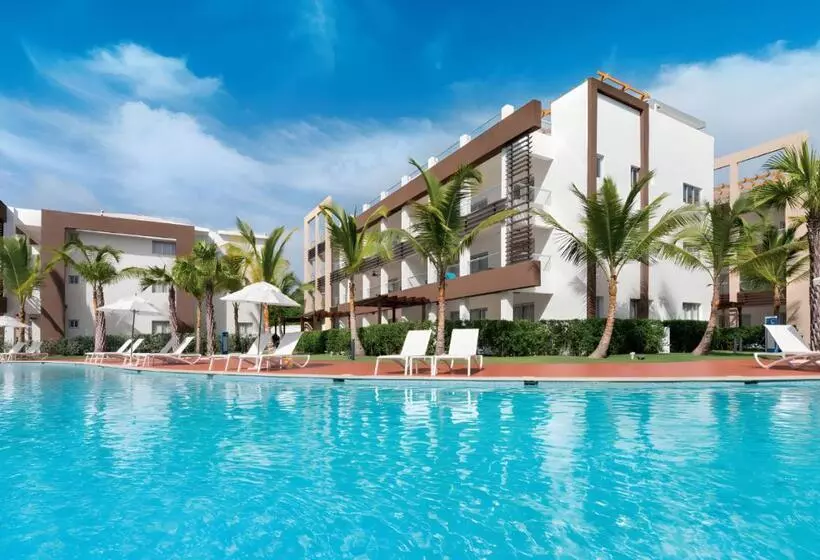 ホテル Bakour Punta Cana Suites