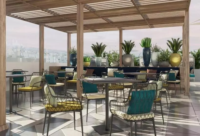 Hotelli Four Points By Sheraton King Abdulaziz Road