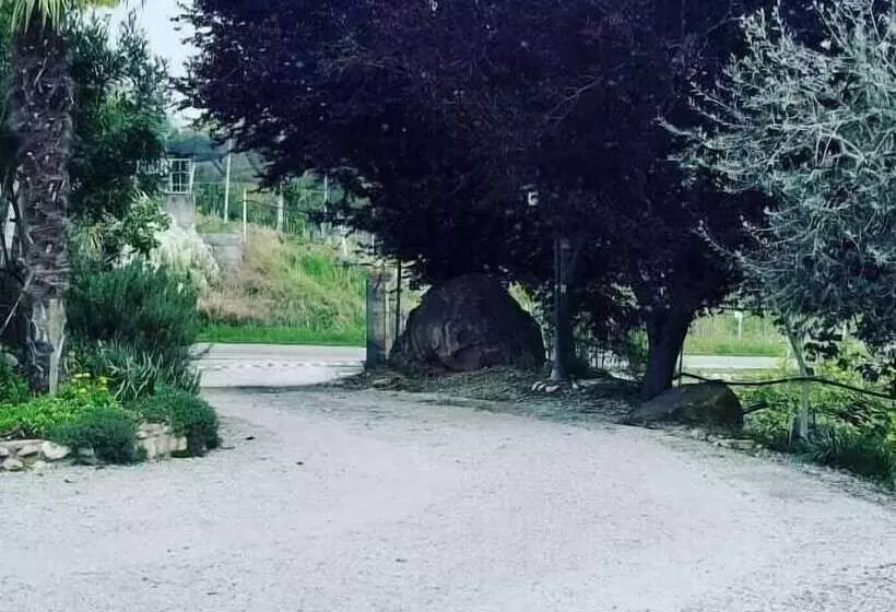 Aamiaismajoitus (B&B) Agriturismo Valle Del Mincio