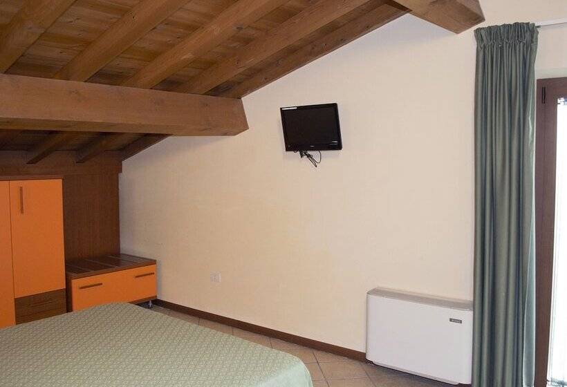 צימר Agriturismo Valle Del Mincio