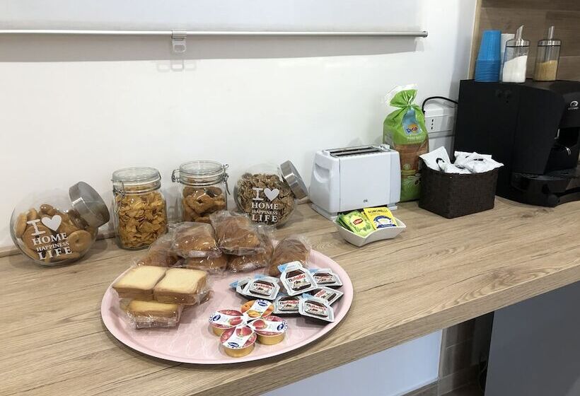 تختخواب و صبحانه Arco Dolce Arco