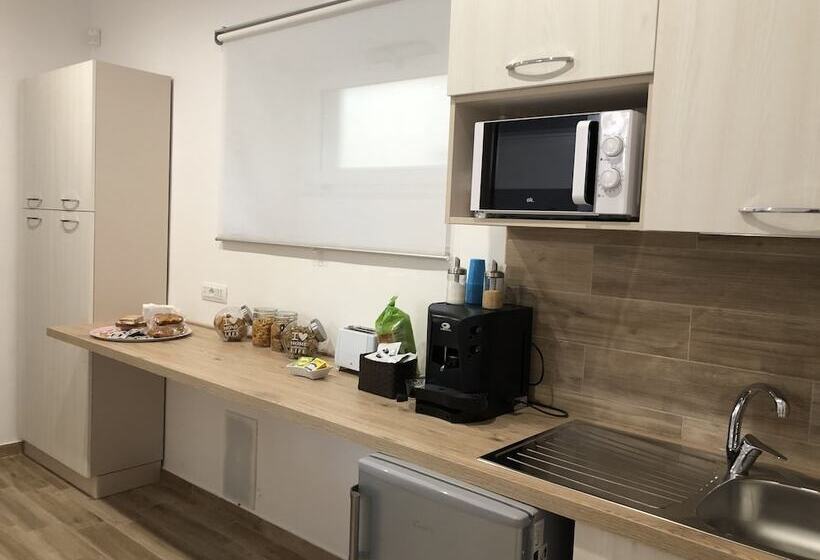 تختخواب و صبحانه Arco Dolce Arco