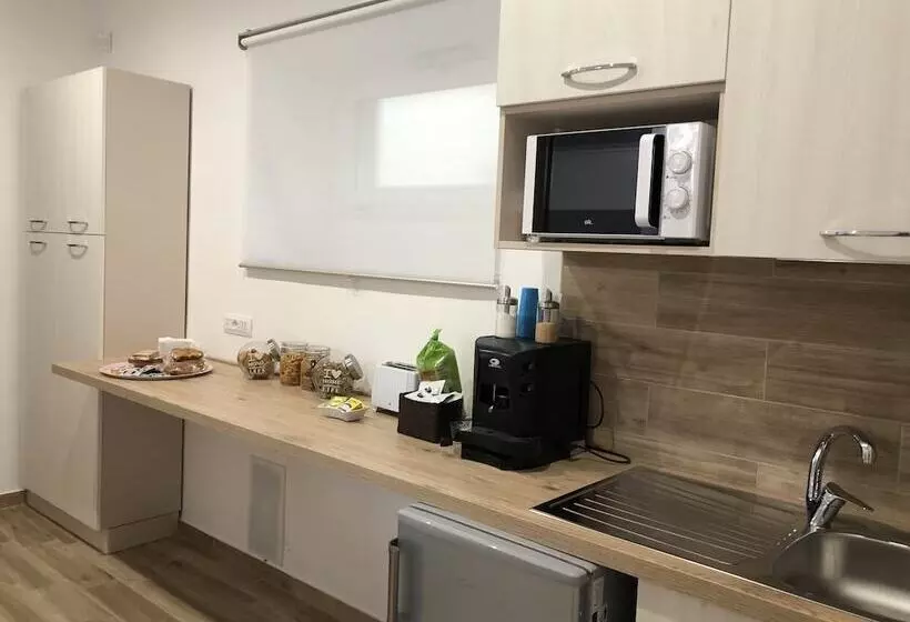 تختخواب و صبحانه Arco Dolce Arco