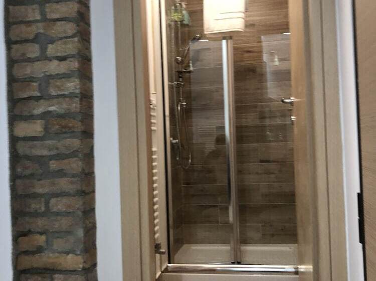 تختخواب و صبحانه Arco Dolce Arco