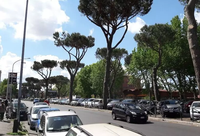 تختخواب و صبحانه Il Segno In Rome