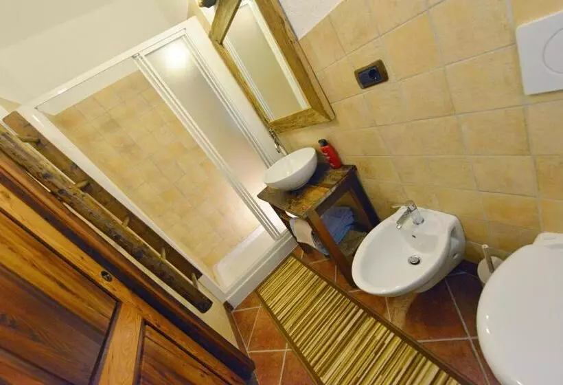 تختخواب و صبحانه Maison Lazier