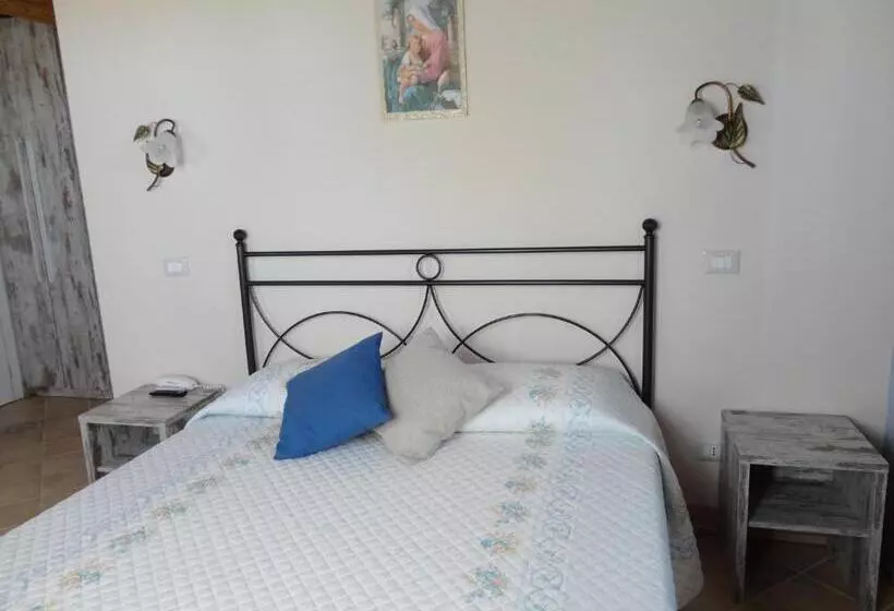 Aamiaismajoitus (B&B) Villa Marietta Country House   Marche