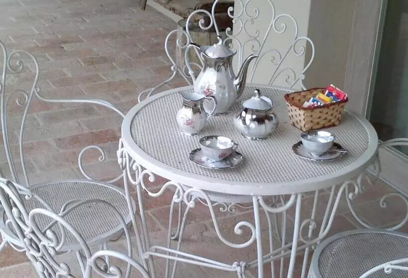 Aamiaismajoitus (B&B) Villa Marietta Country House   Marche