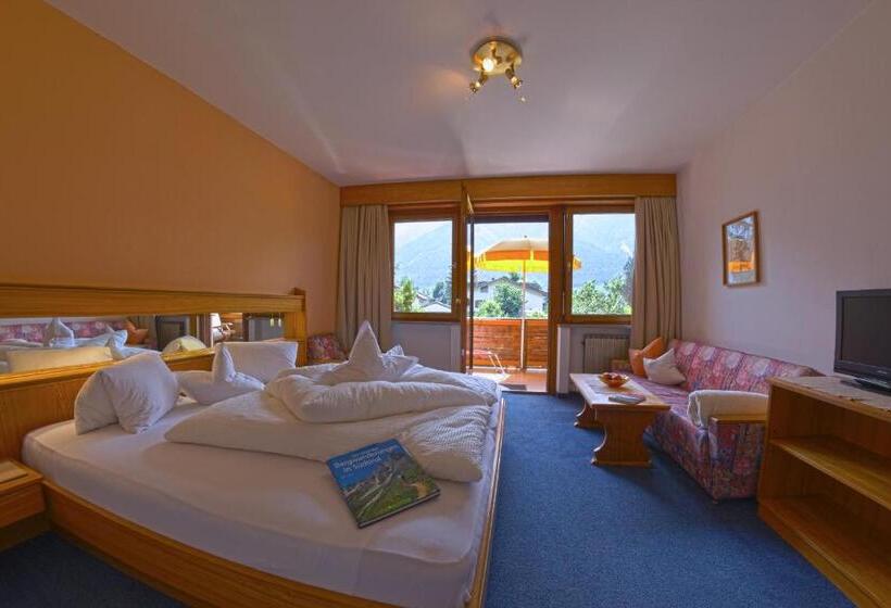 Garni   Hotel Rinner Julia