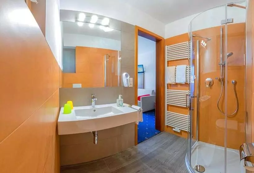 Garni   Hotel Rinner Julia