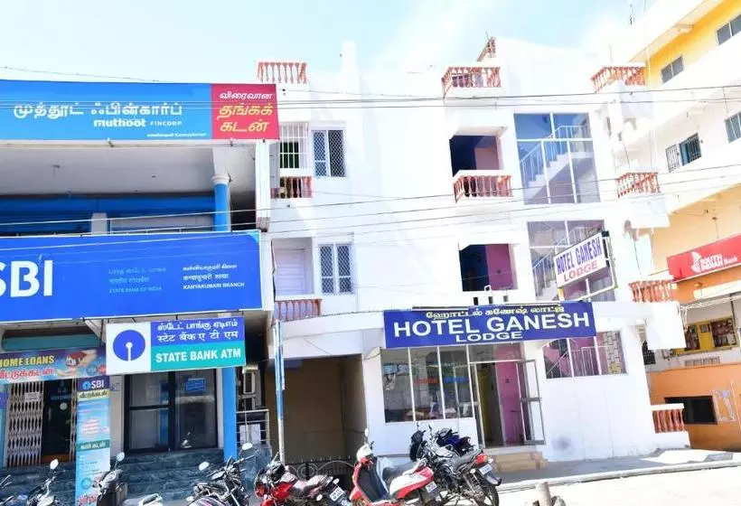 ホテル Ganesh Lodge