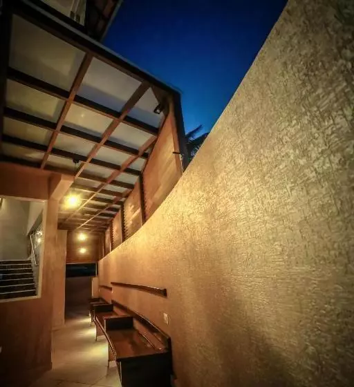 Hotelli Icon Residency