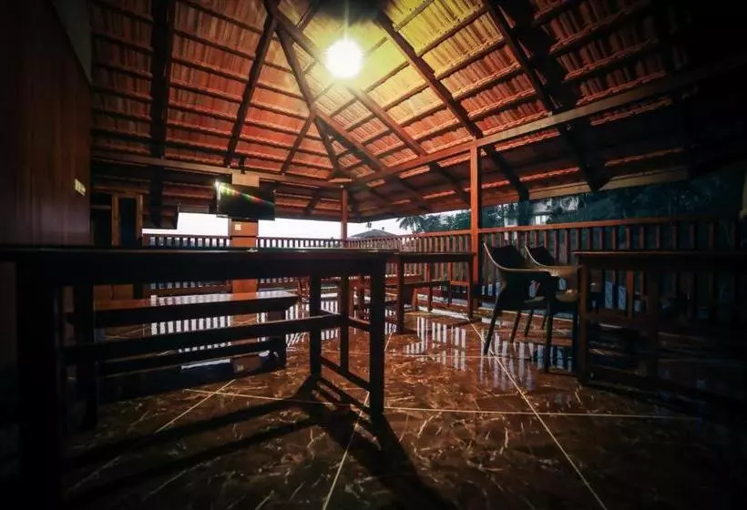 Hotelli Icon Residency