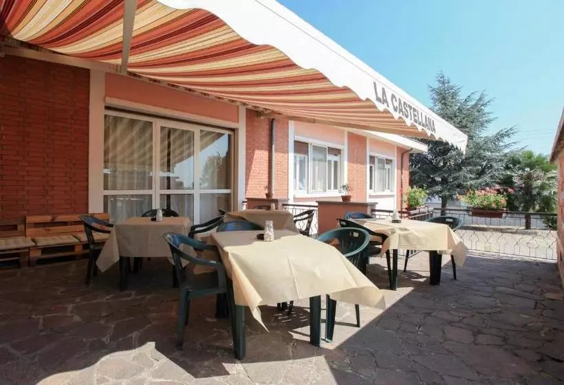 ホテル Locanda La Castellana