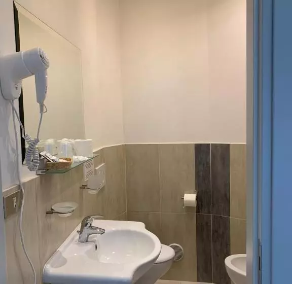 هتل Moderno Bed & Breakfast