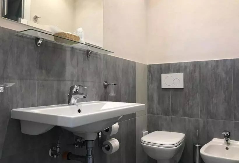 هتل Moderno Bed & Breakfast
