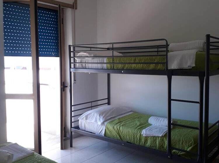 בית מלון כפרי Pensione Nettuno