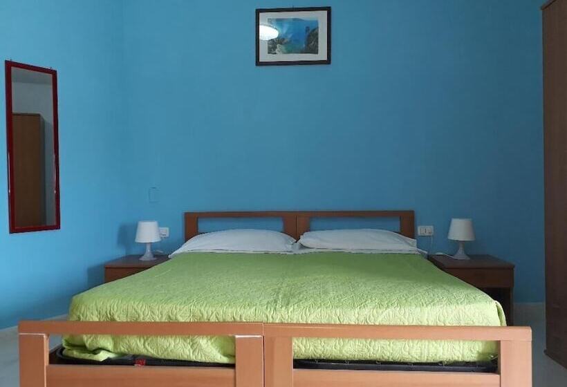 בית מלון כפרי Pensione Nettuno