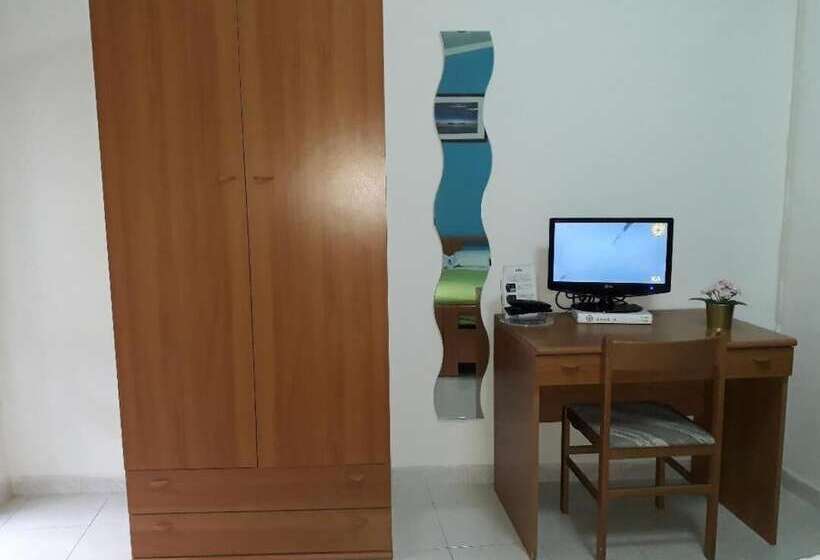 בית מלון כפרי Pensione Nettuno