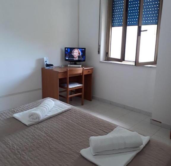 בית מלון כפרי Pensione Nettuno