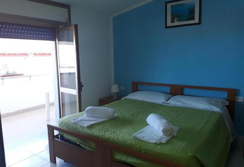 בית מלון כפרי Pensione Nettuno