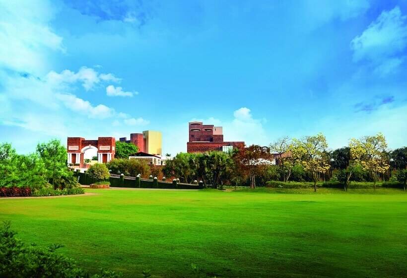 リゾートホテル The Ffort Raichak