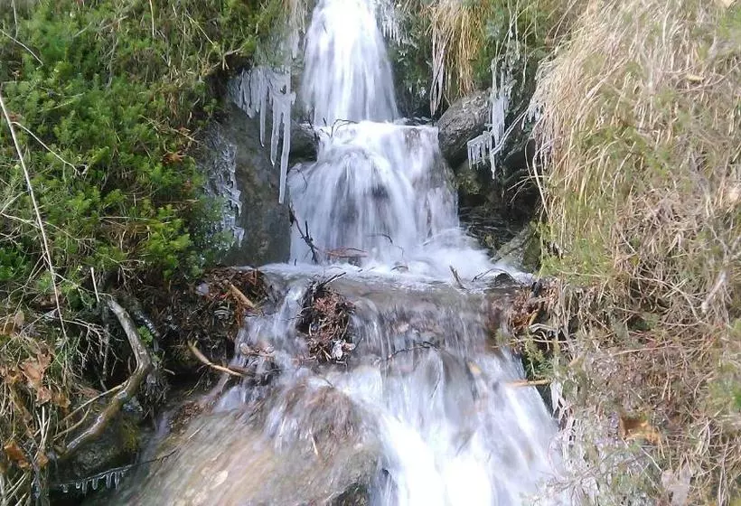 Retkeilymaja Guesthouse Seghetto