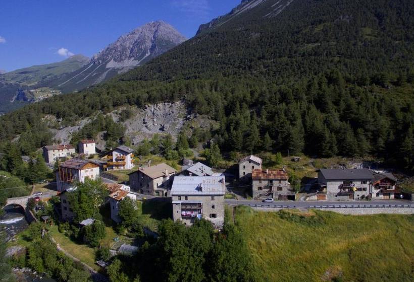 호스텔 Guesthouse Seghetto