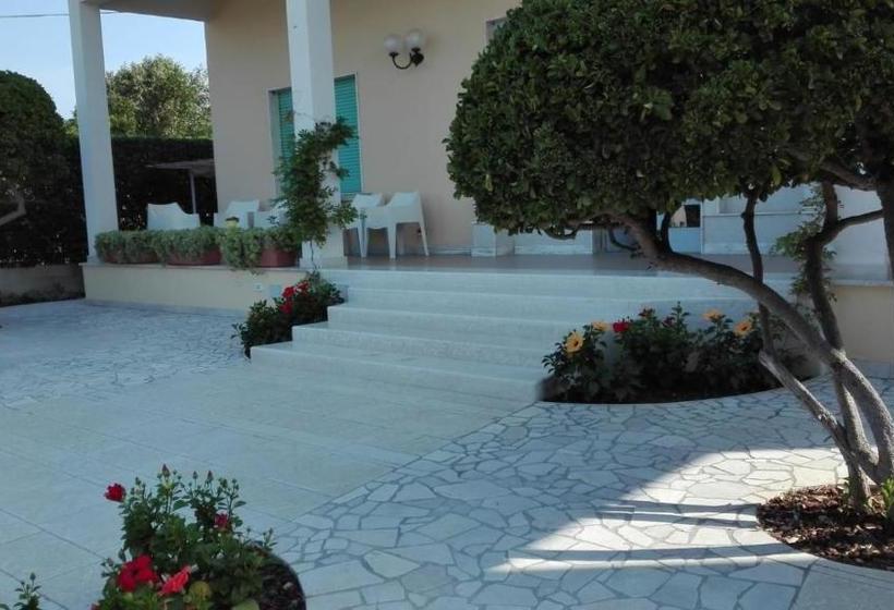 ベッドアンドブレックファースト Casa Dei Glicini