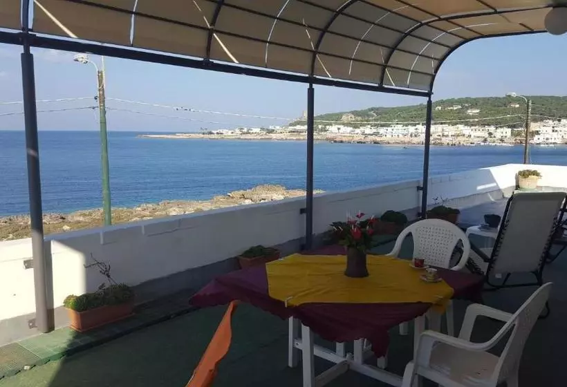 تختخواب و صبحانه Casa Dei Glicini
